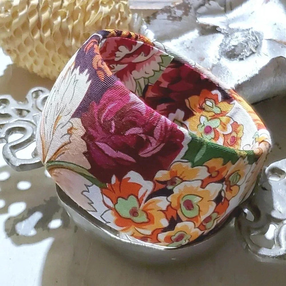 Vintage Y2K Flowers Organic Cotton Fabric Covered Wide Bangle Bracelet - Picture 1 of 8